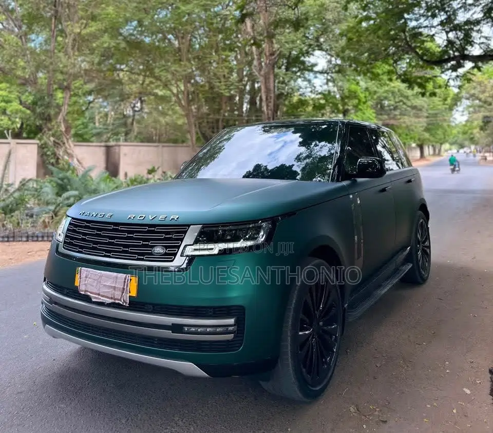 Land Rover Range Rover Vogue 2024 Green
