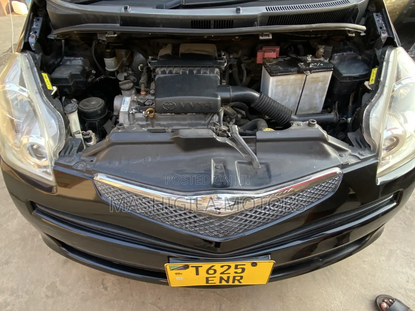 Toyota Ractis 2006 Black
