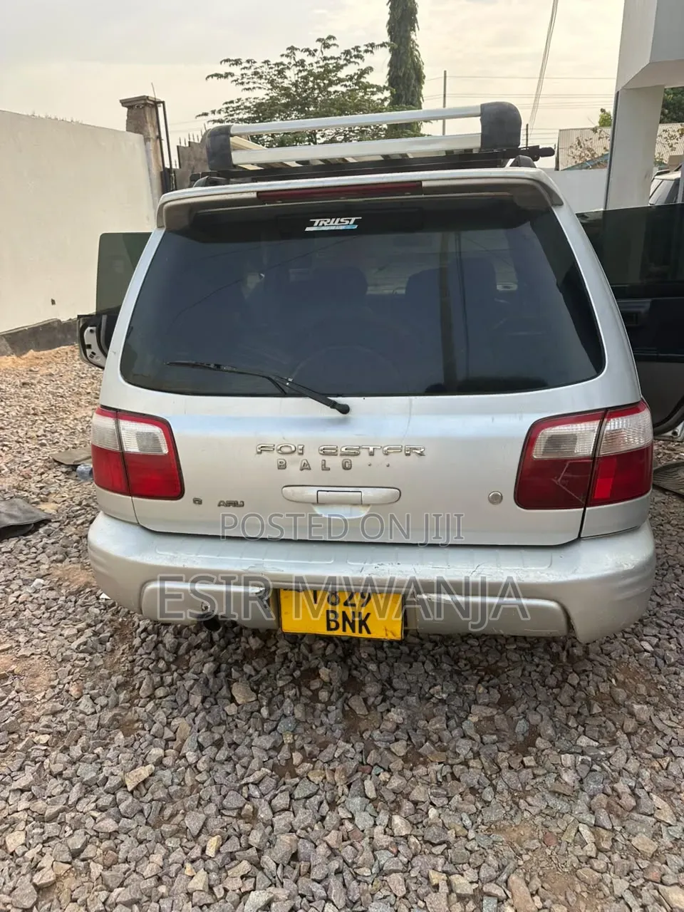 Subaru Forester 2001 Silver