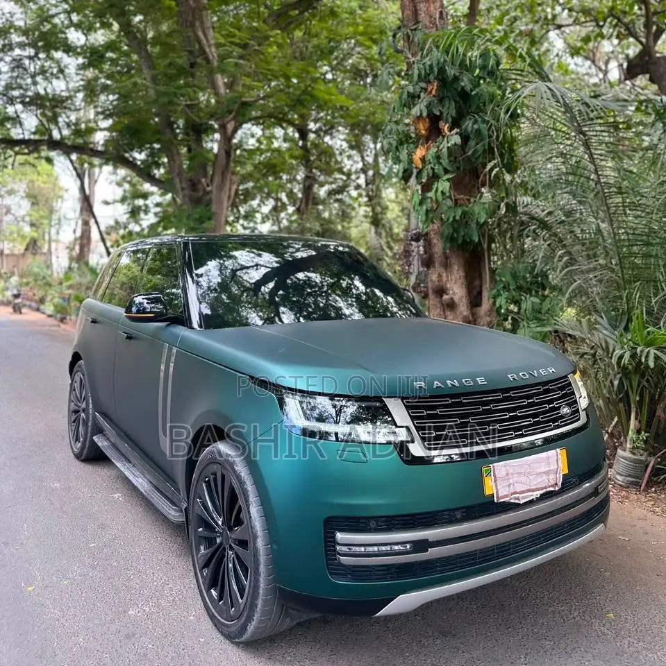 Land Rover Range Rover Vogue 2024 Green