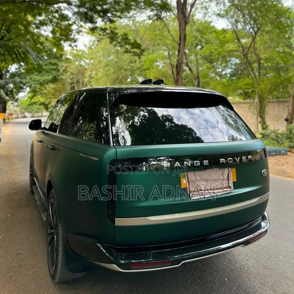 Land Rover Range Rover Vogue 2024 Green
