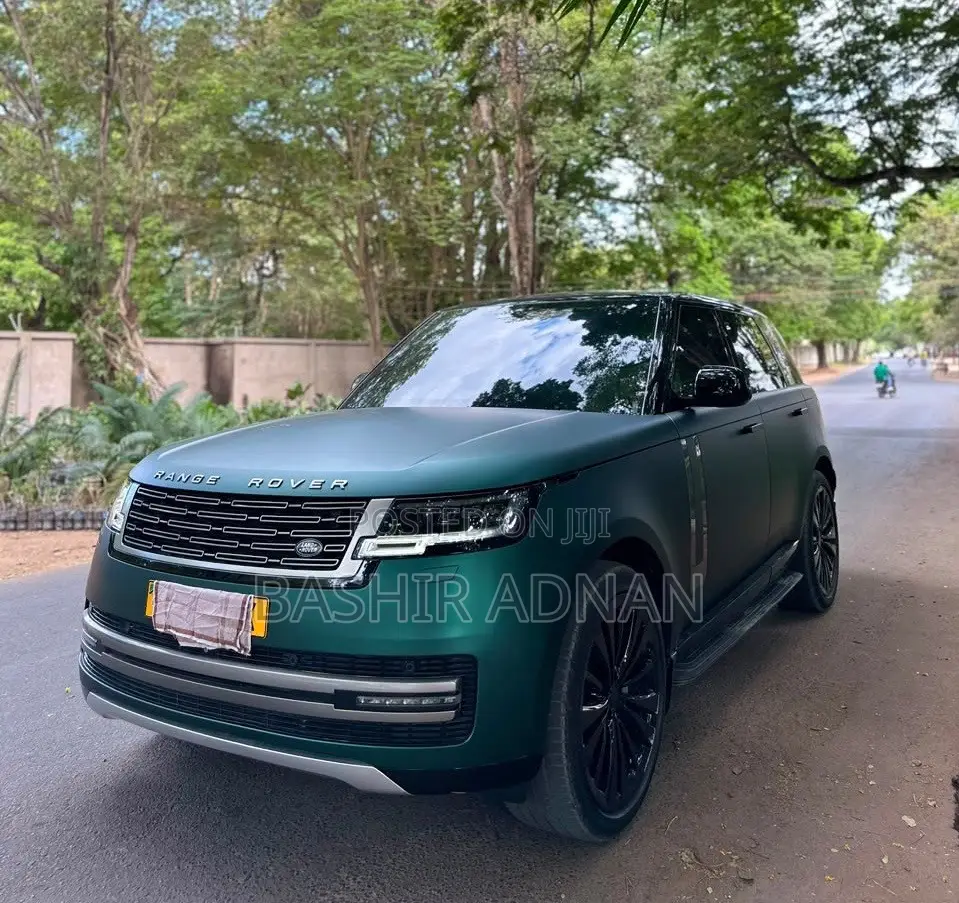 Land Rover Range Rover Vogue 2024 Green