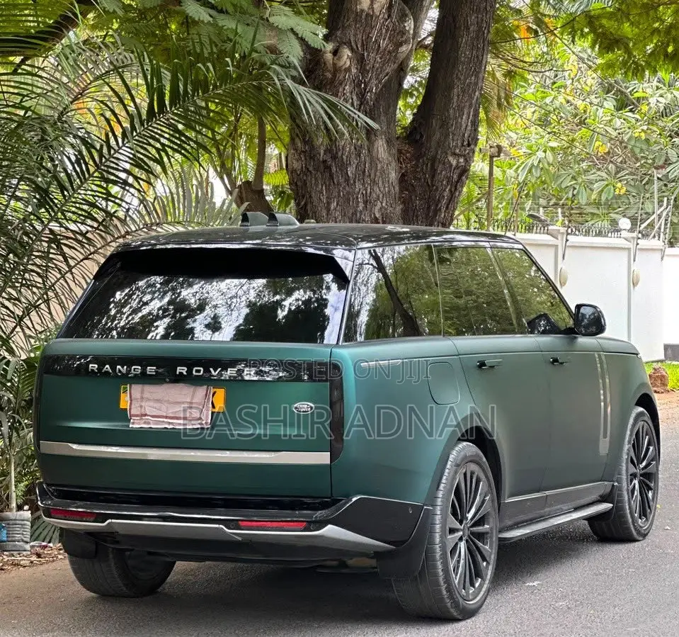 Land Rover Range Rover Vogue 2024 Green