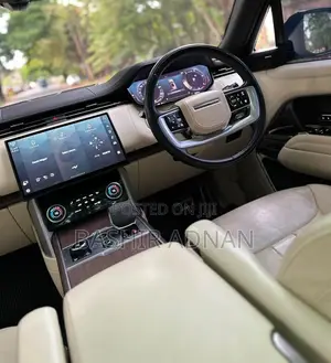 Land Rover Range Rover Vogue 2024 Green