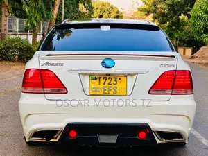 Toyota Crown 2007 White