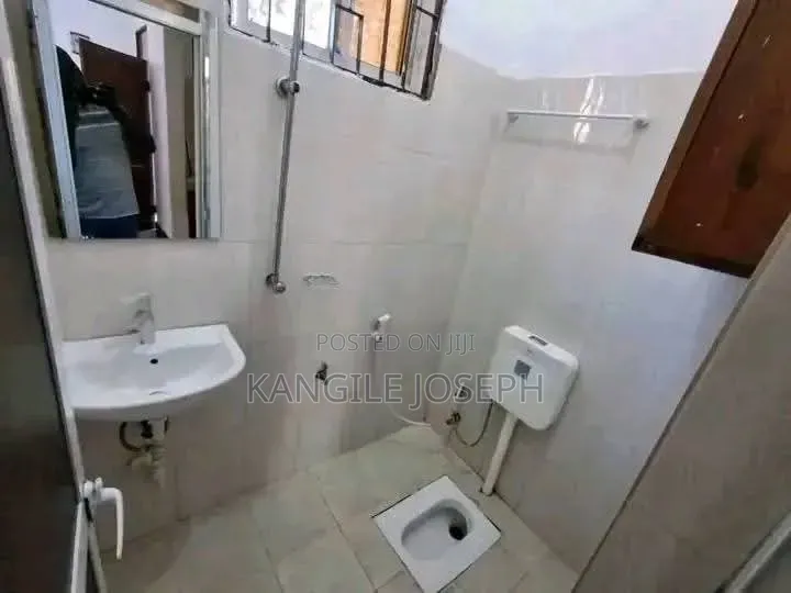 4bdrm House in Kwa Miongo Street, Mbagala for sale