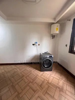 5bdrm Duplex in Central Business Area for rent