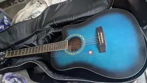 Yamaha ED10 Acoustic Guitar Exelent Condition