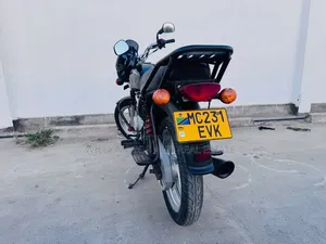 Bajaj Boxer 125 2022 Black