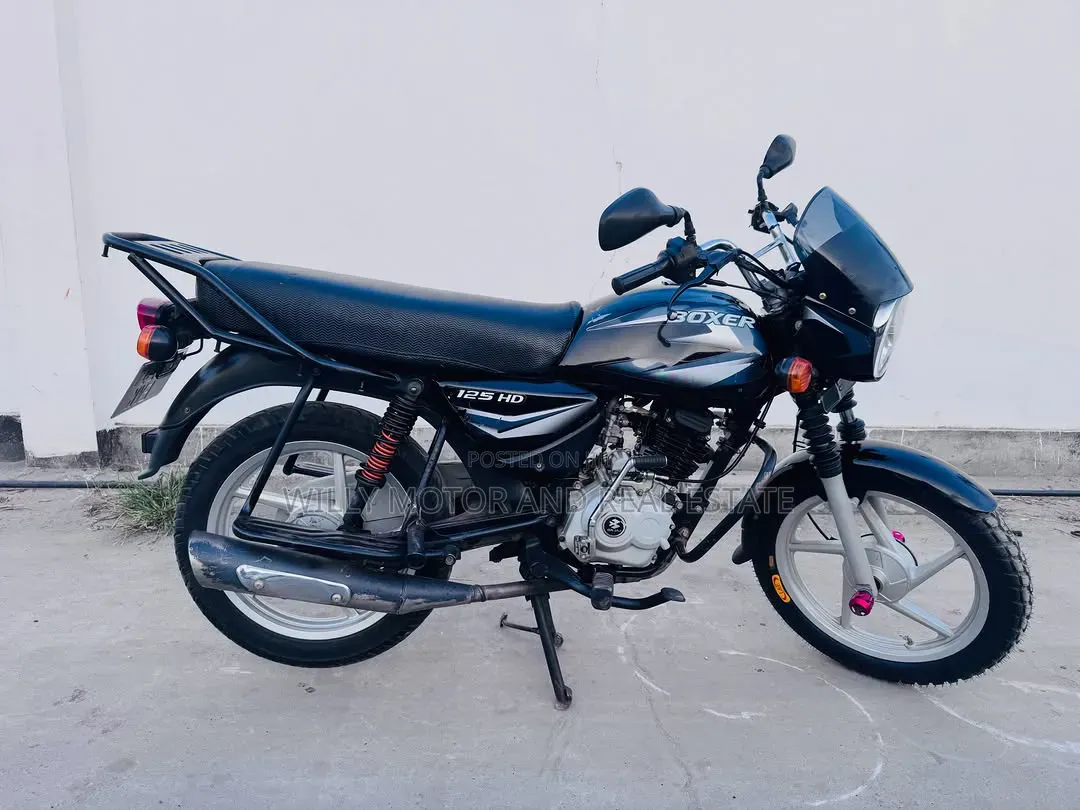 Bajaj Boxer 125 2022 Black