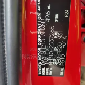 Toyota Aqua 2016 Red