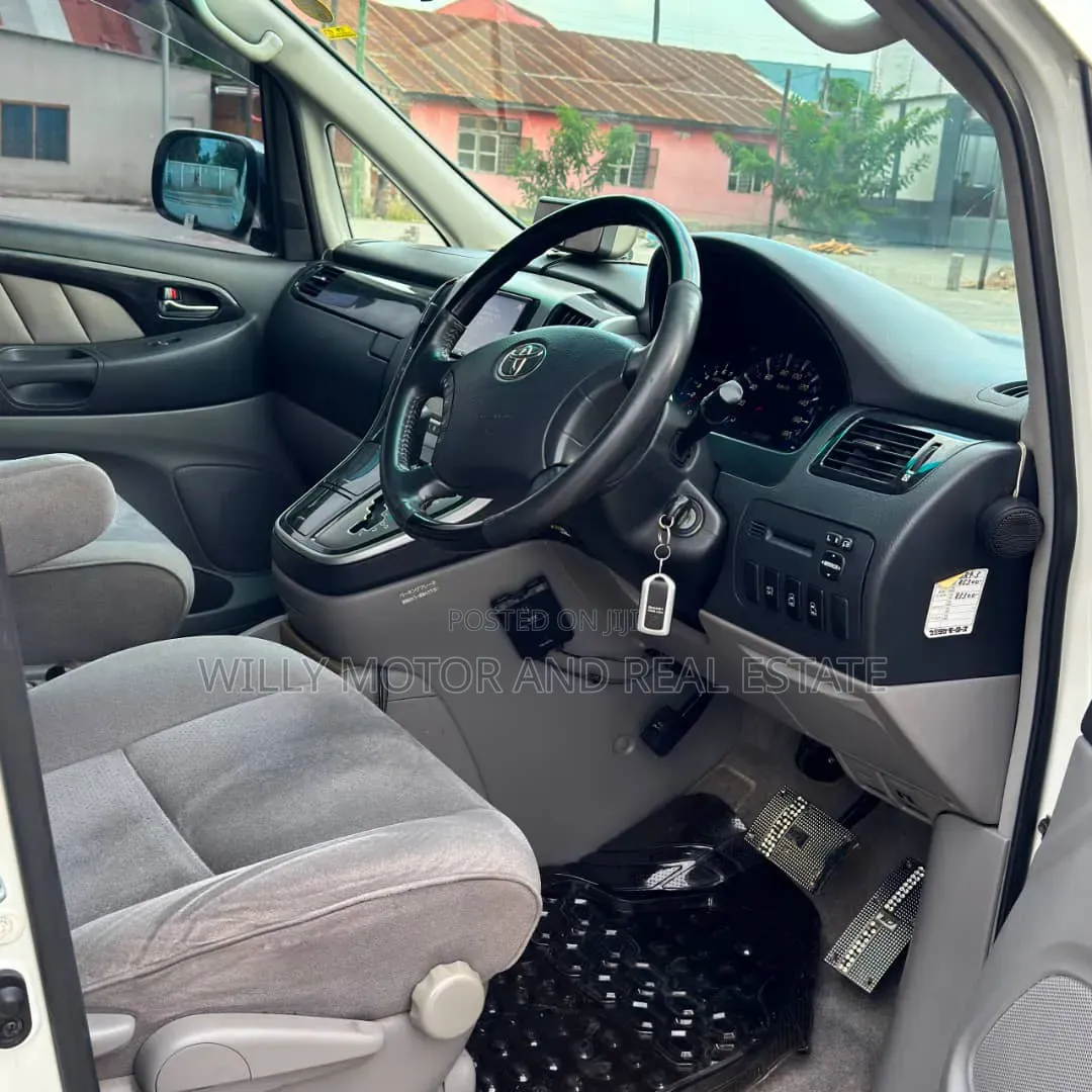 Toyota Alphard 2006 White