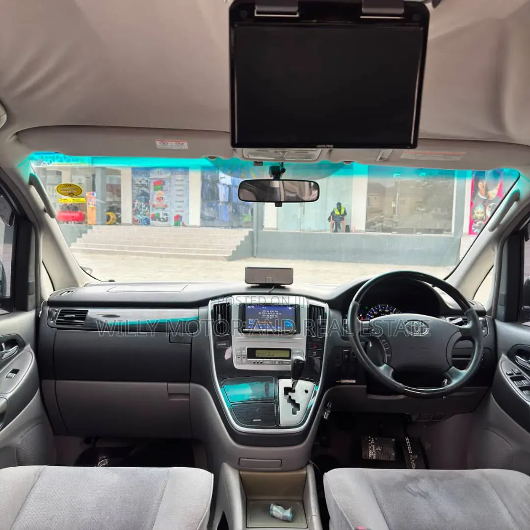 Toyota Alphard 2006 White