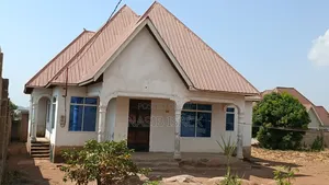3bdrm House in Kiseke for sale