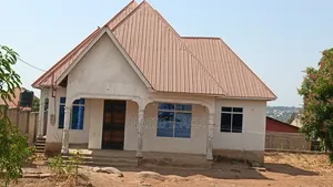 3bdrm House in Kiseke for sale