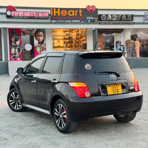 Toyota IST 2006 Black