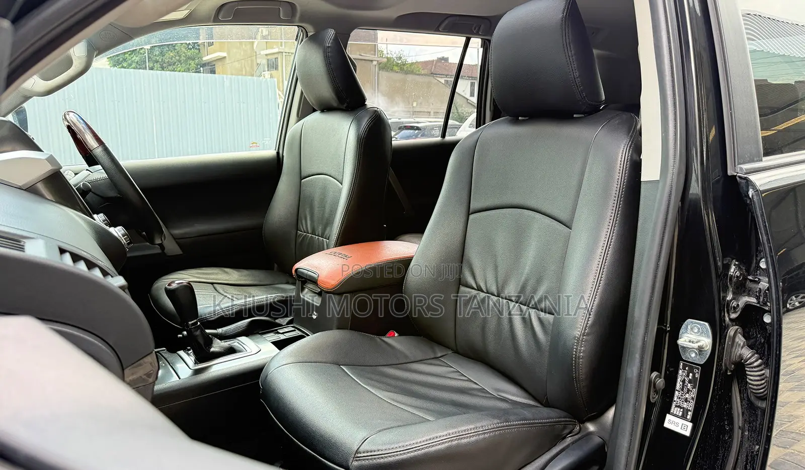 Toyota Land Cruiser Prado 2016 Black
