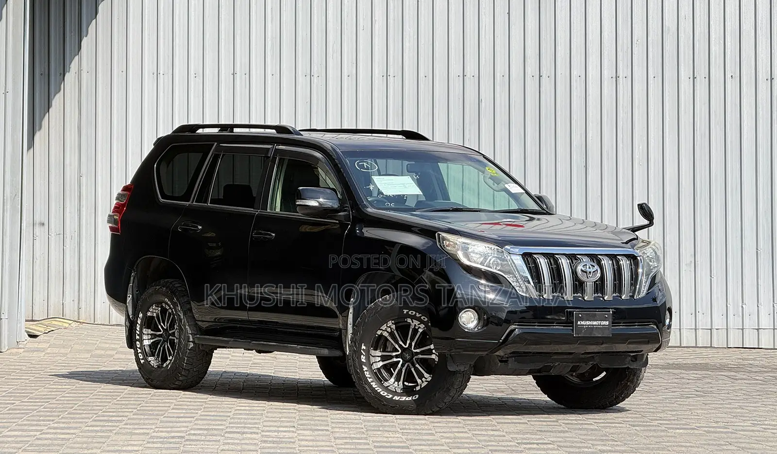 Toyota Land Cruiser Prado 2016 Black
