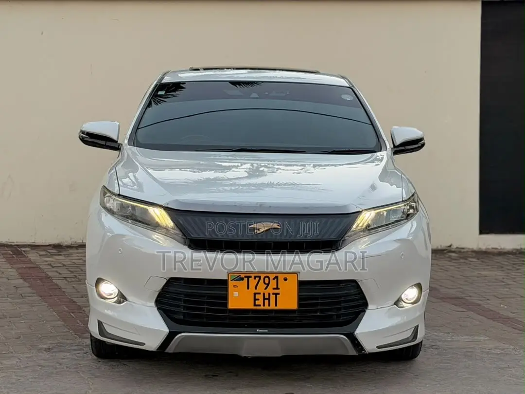 Toyota Harrier 2016 White