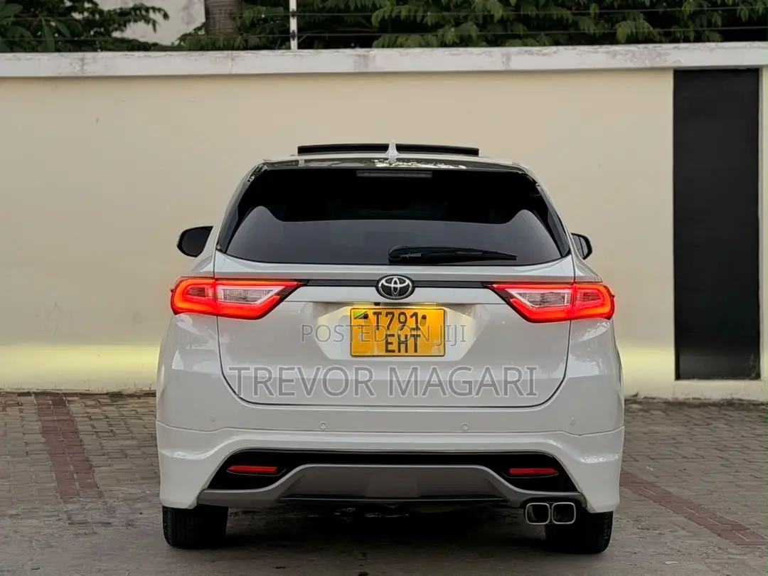 Toyota Harrier 2016 White