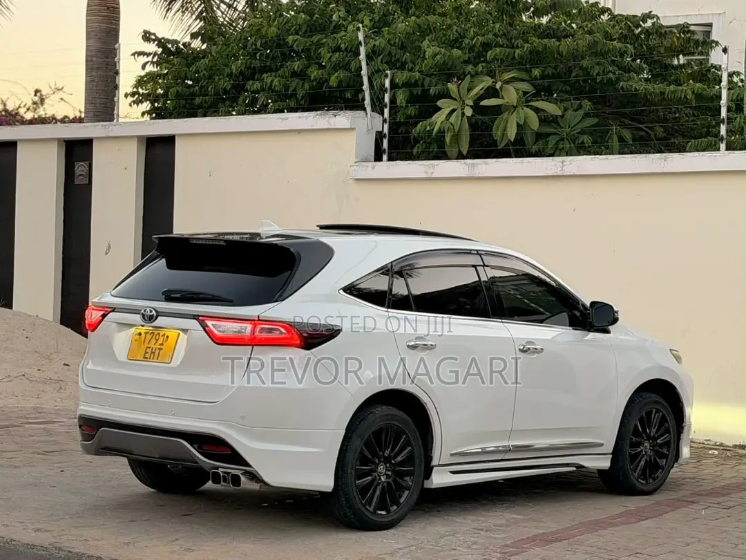 Toyota Harrier 2016 White