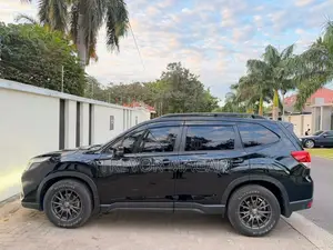 Subaru Forester 2018 Black