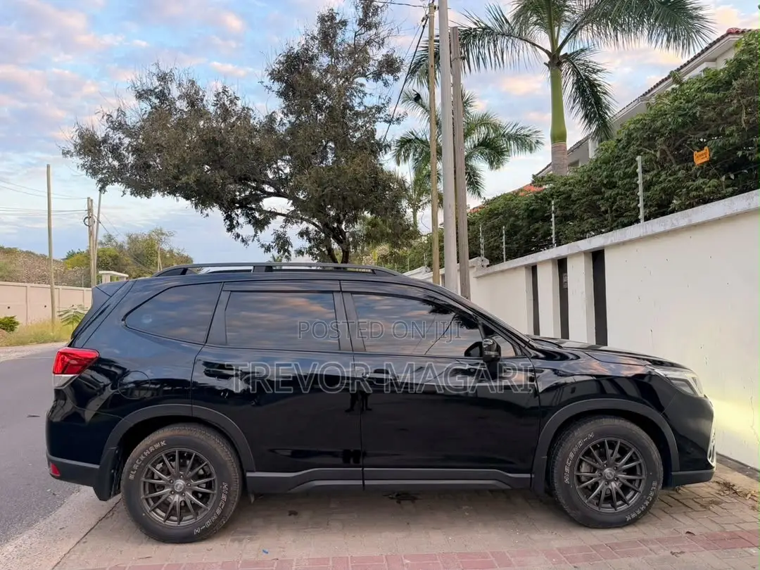 Subaru Forester 2018 Black