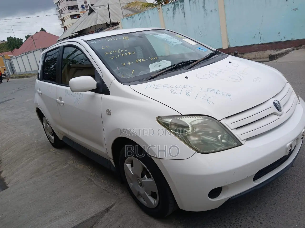 Toyota IST 2003 White