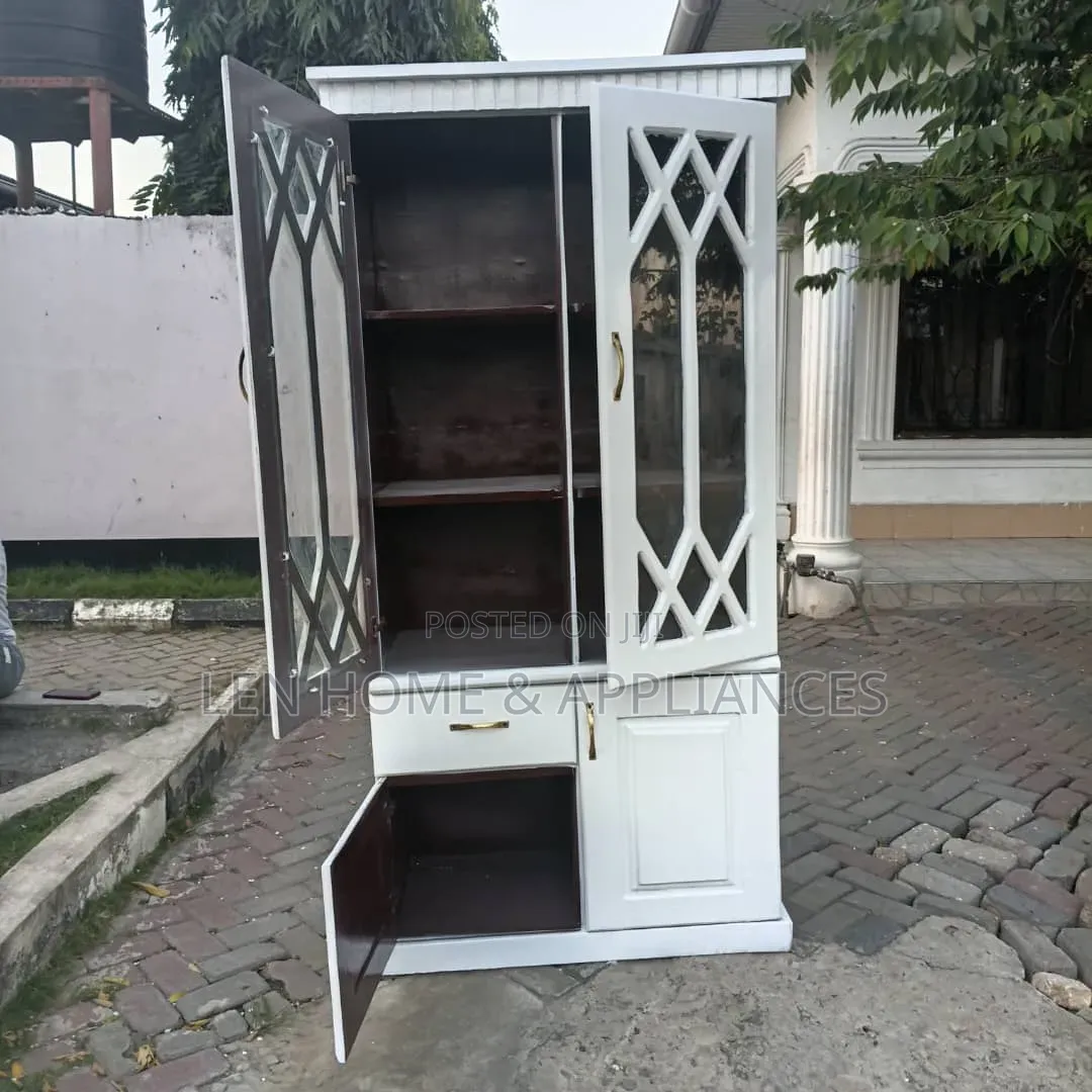 Kabati La Vyombo Mbao Rangi Nyeupe