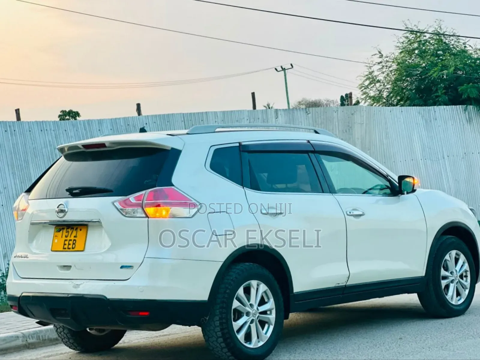 Nissan X-Trail 2013 White