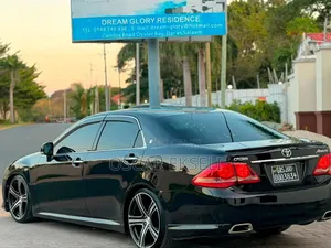 Toyota Crown 2009 Black