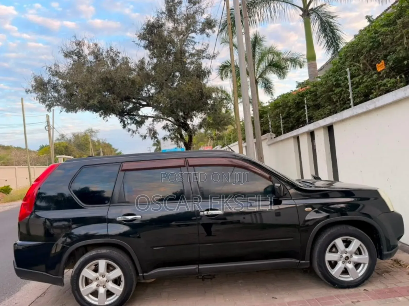 Nissan X-Trail 2010 Black