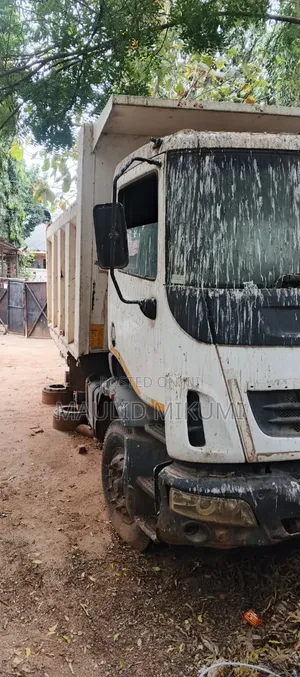Tata Tipper