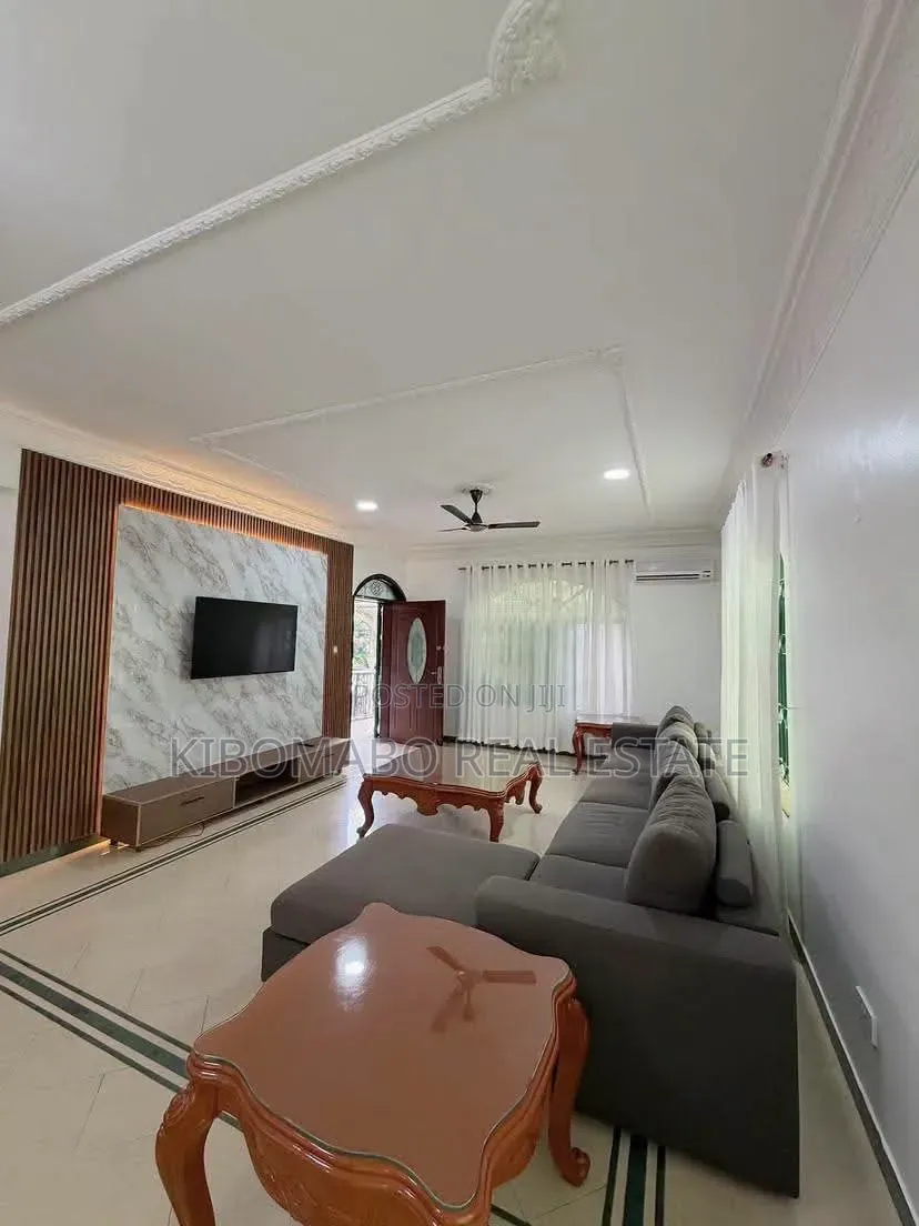 Furnished 3bdrm Villa in Masaki for rent