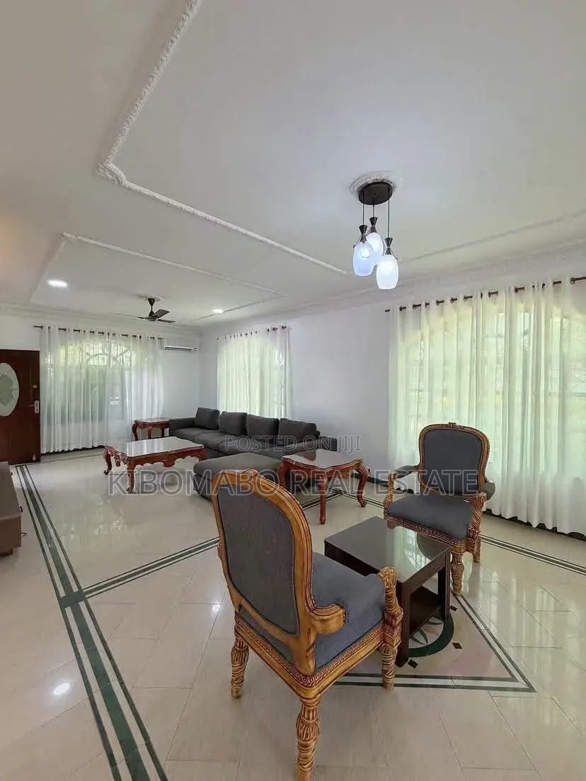 Furnished 3bdrm Villa in Masaki for rent