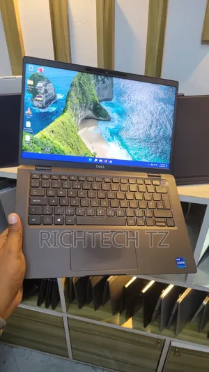 Laptop Dell Latitude 7420 16GB Intel Core i7 SSD 256GB