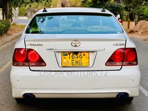 Toyota Crown 2027 White