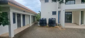 5bdrm Mansion in Mbweni for sale