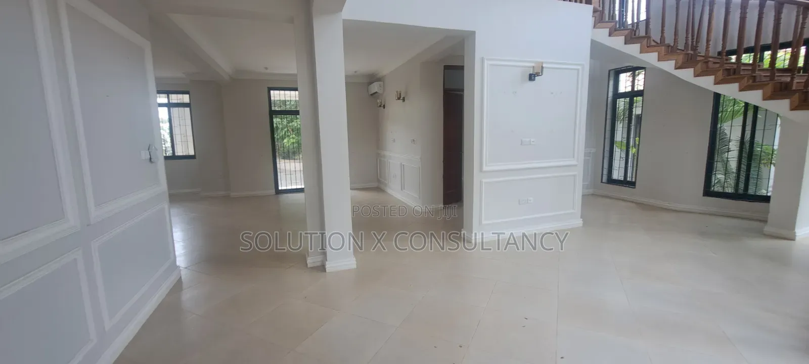 5bdrm Mansion in Mbweni for sale
