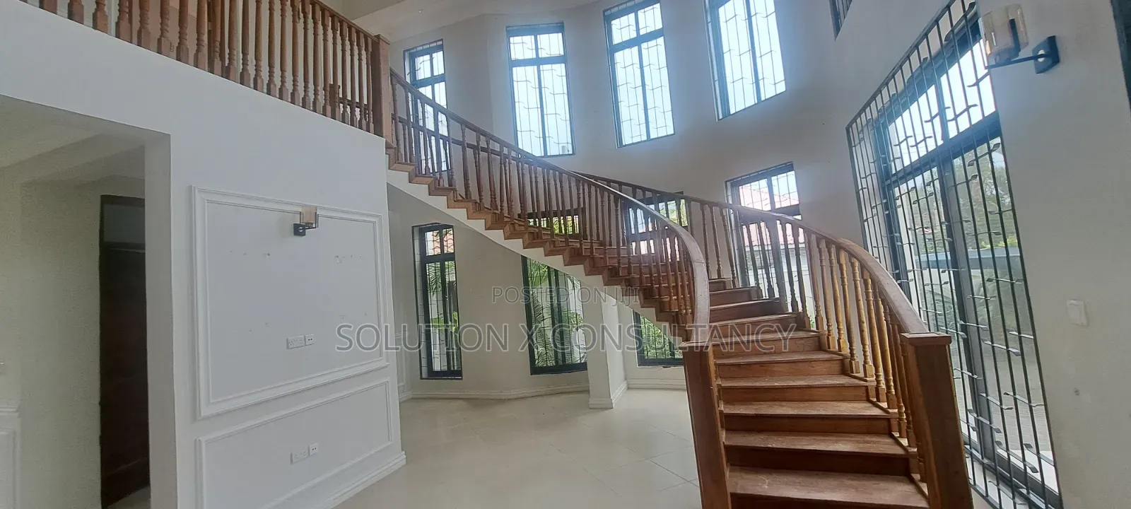 5bdrm Mansion in Mbweni for sale