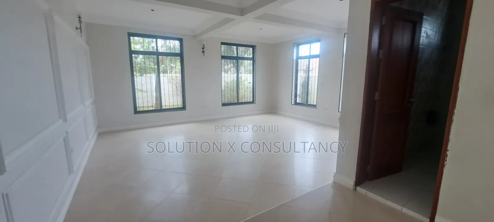 5bdrm Mansion in Mbweni for sale
