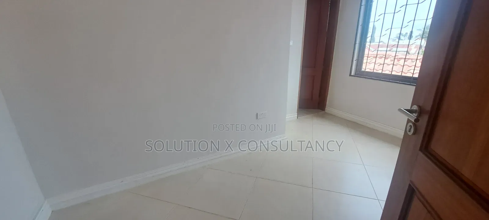 5bdrm Mansion in Mbweni for sale