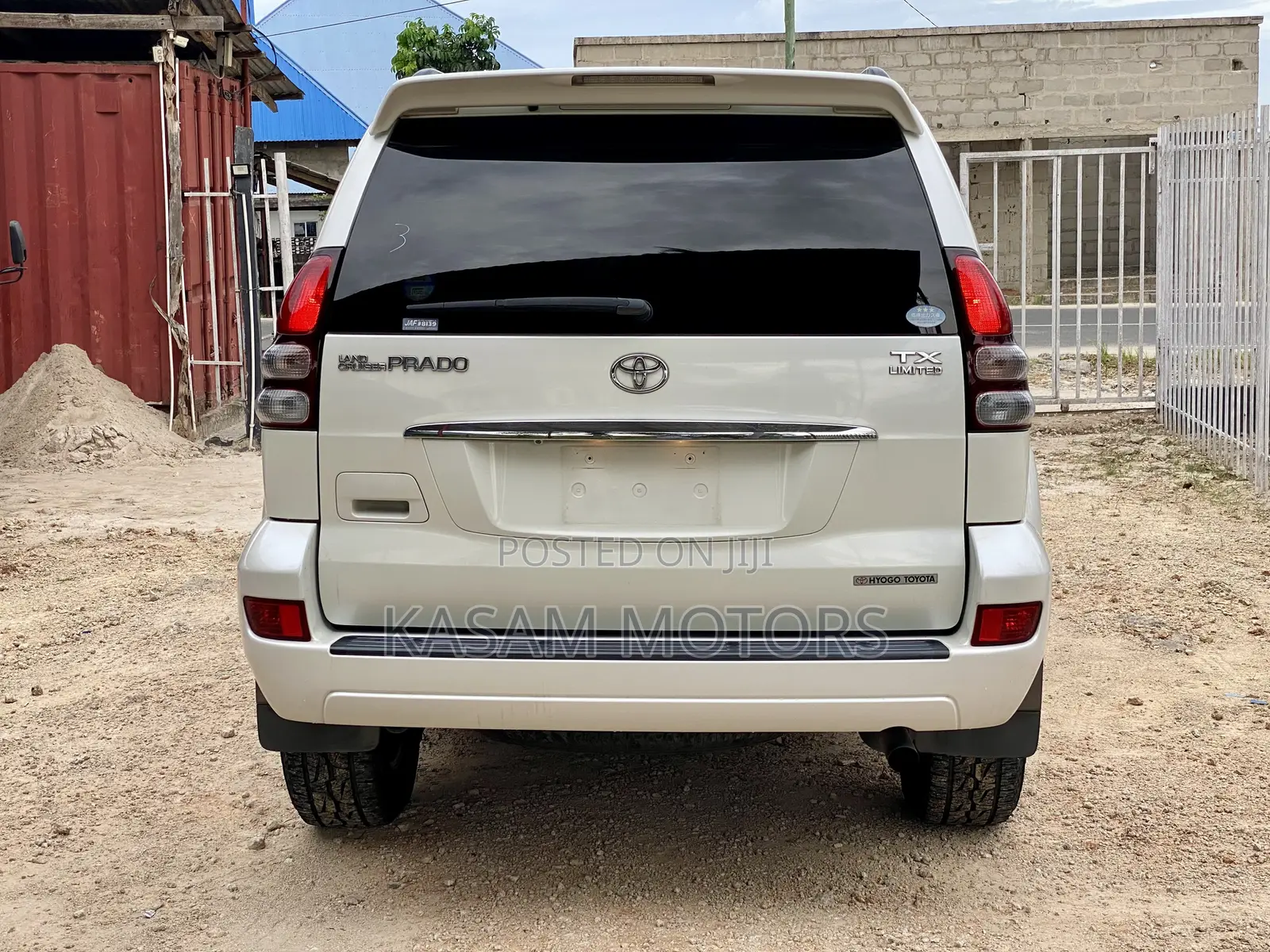 Toyota Land Cruiser Prado 2006 White