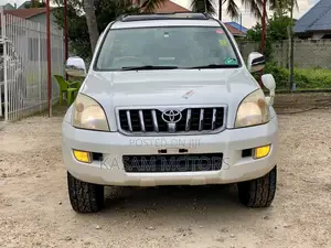 Toyota Land Cruiser Prado 2006 White