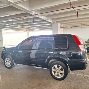 Nissan X-Trail 2005 Black