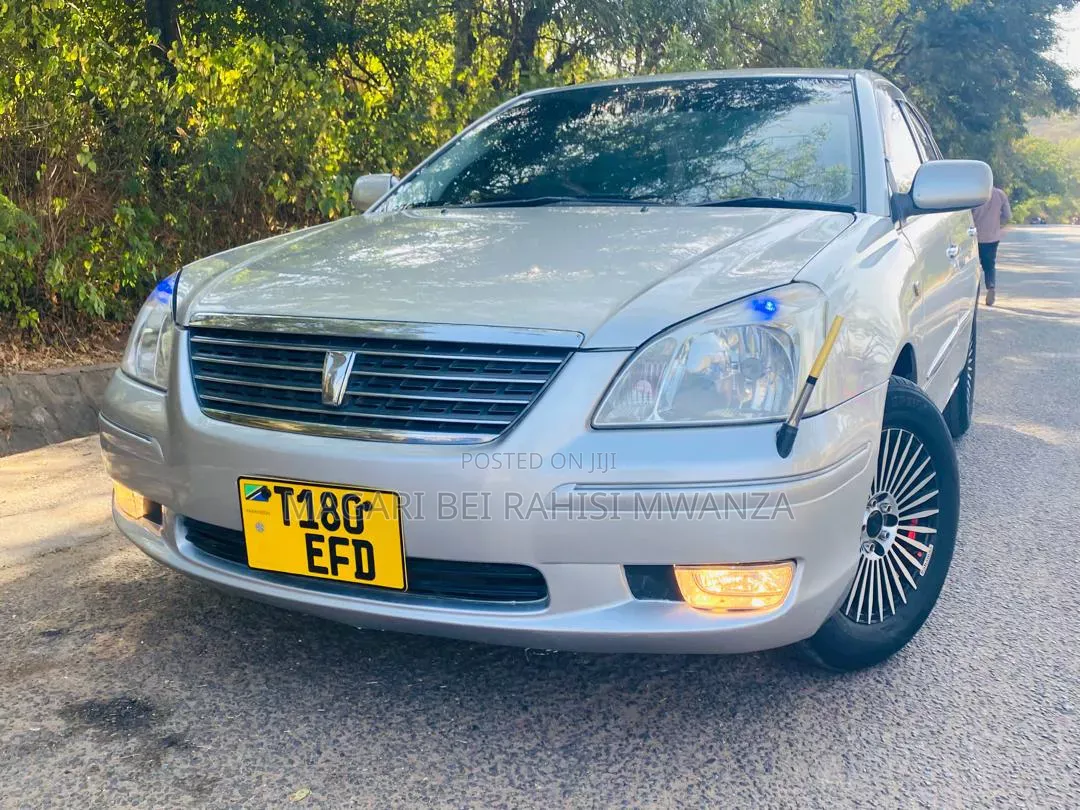 Toyota Premio 2005 Silver