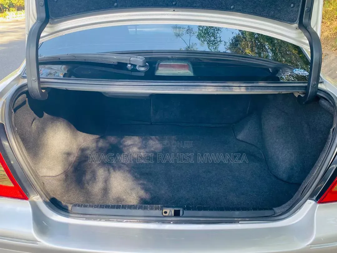 Toyota Premio 2005 Silver