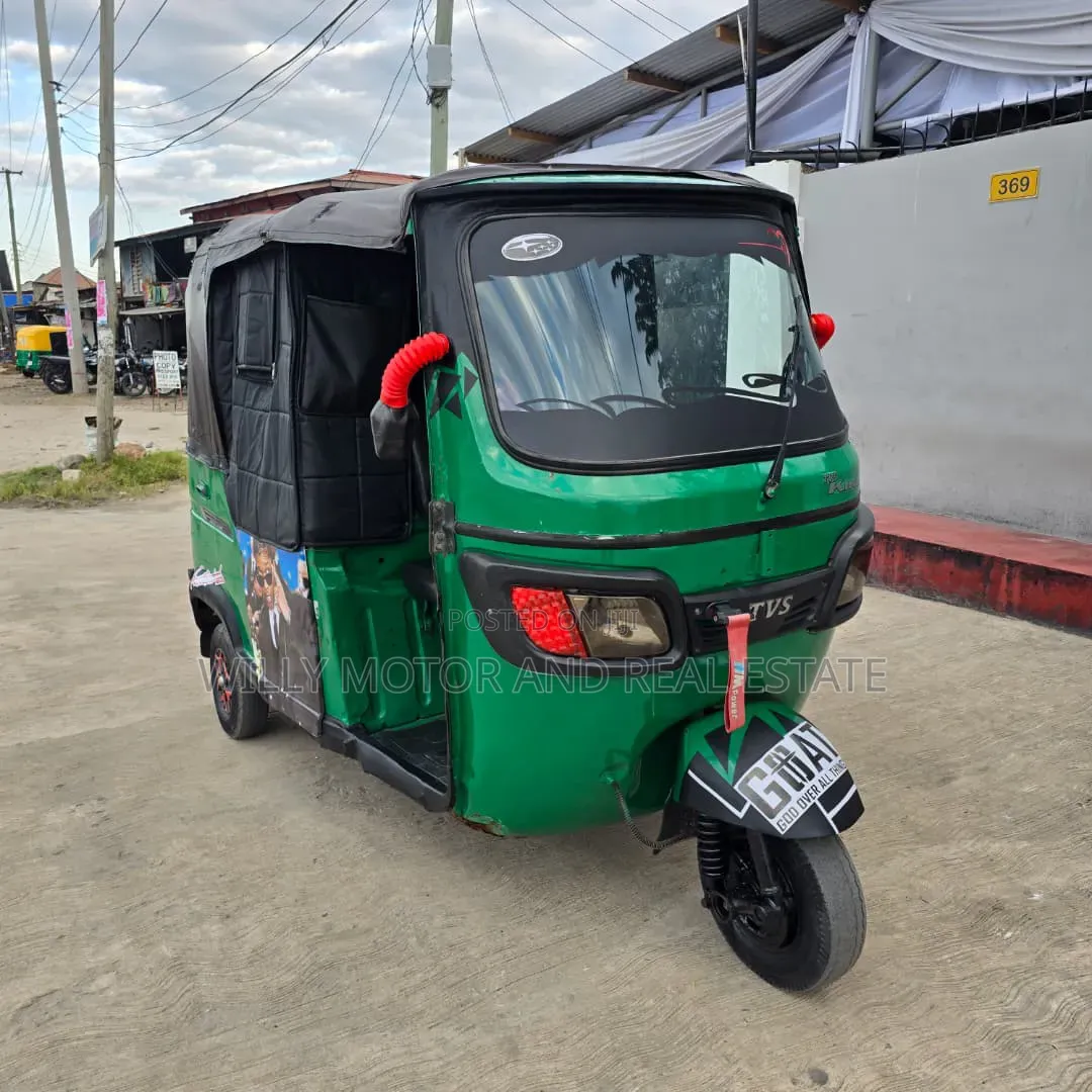 Bajaj 2022 Green