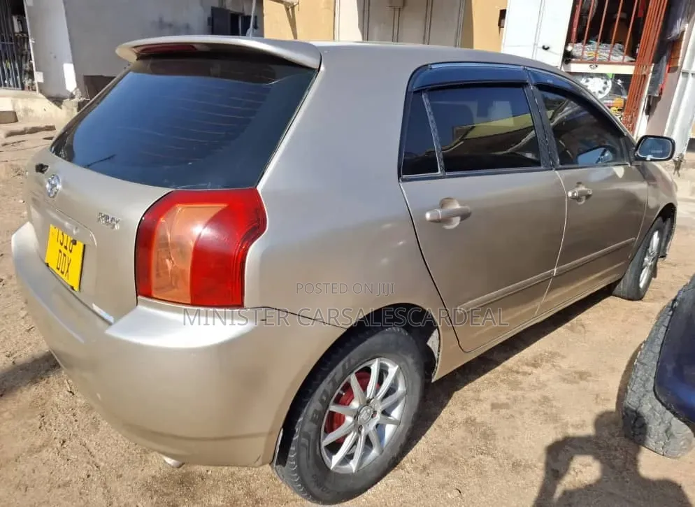 Toyota Allex 2004 Silver