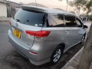 Toyota Wish 2012 Black